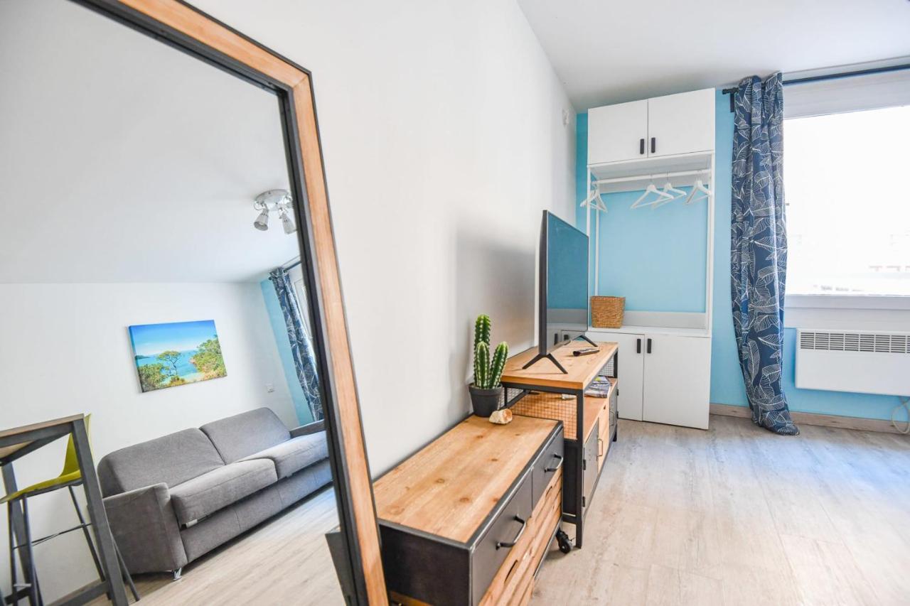 Studio Sur Le Vieux-Port Ideal Pour 2 Personnes Apartamento Marselha Exterior foto